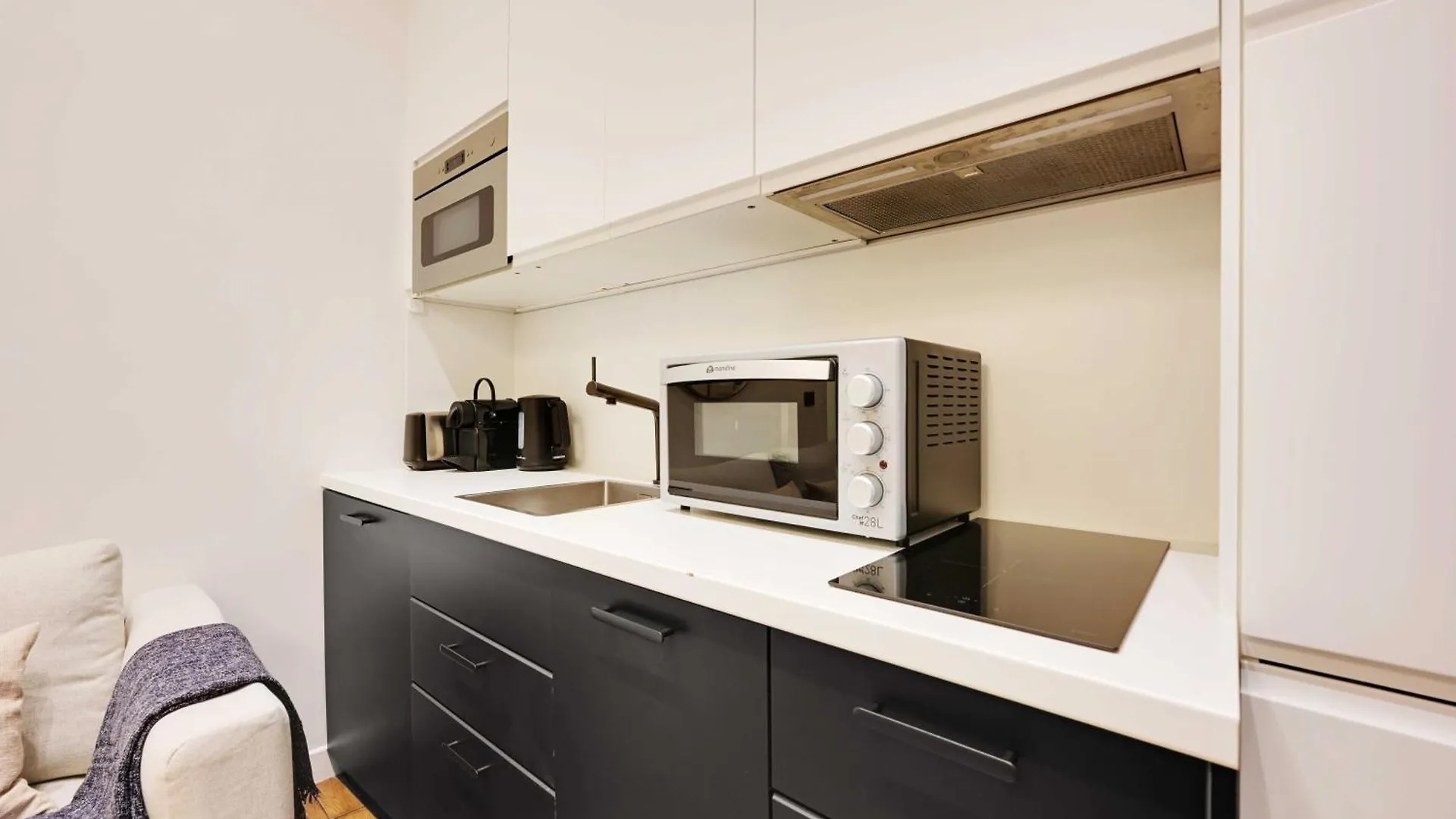 Beautiful Apt -1Br-4P- Tour Eiffel - Invalides باريس